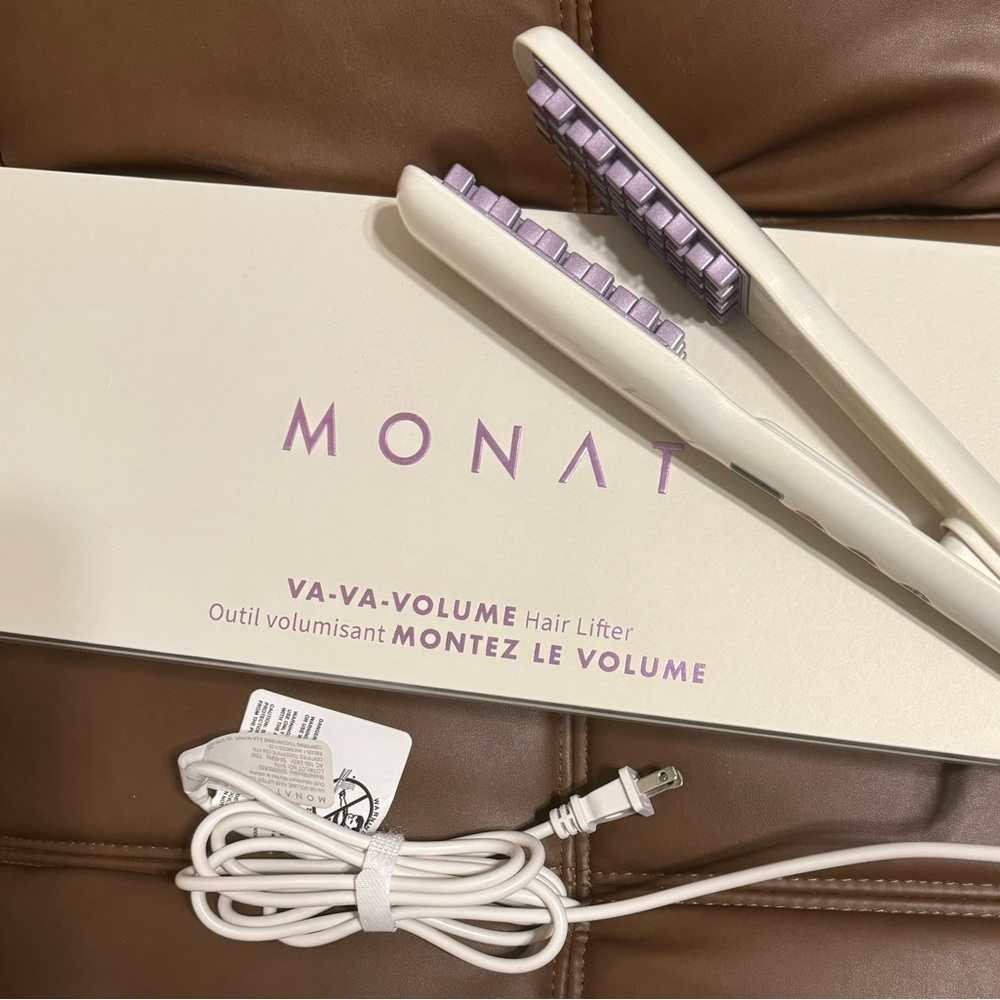 Monat Va-Va Volume Hair Lifter